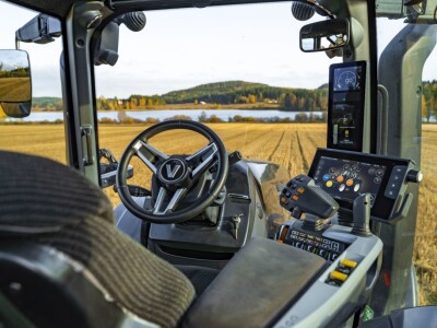 Valtra N i T pete generacije