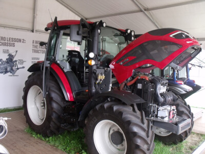 Ugrađeni su Sisu diesel motori