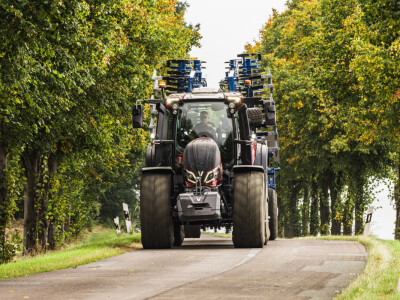 Valtra Q 305 s velikim Q za kvalitetu