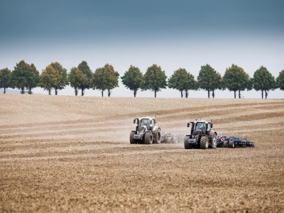 Valtra Q 305 s velikim Q za kvalitetu