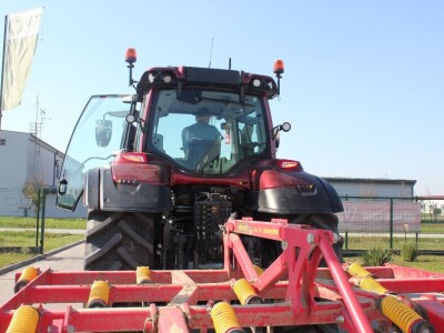 Valtra T234 Versi Smart Touch