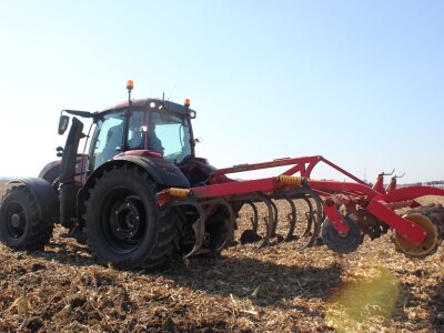 Valtra T234 Versi Smart Touch