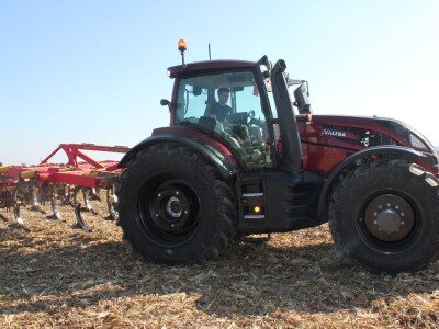 Valtra T234 Versi Smart Touch