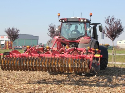 Valtra T234 Versi Smart Touch