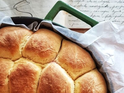 Vanja Vukadinović - izrada kruha s domaćim kvascem Vanja Vukadinović - izrada kruha s domaćim kvascem