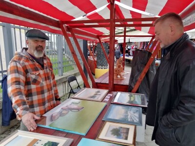 varaždinski likovni umjetnici slikali su na varaždinskom placu varaždinski likovni umjetnici slikali su na varaždinskom placu