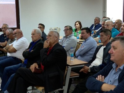 Varoa pravi velike probleme pčelarima