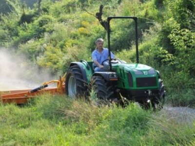 Traktor Ferrari Vega SDT V85/V95