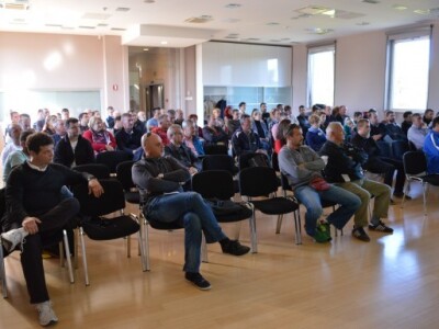 Veliki interes za smiljem Veliki interes za smiljem