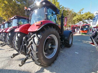Najjači traktori na 88. Međunarodnom sajmu poljoprivrede