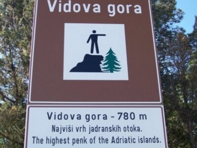 Vidova gora, najviši vrh jadranskih otoka Vidova gora, najviši vrh jadranskih otoka