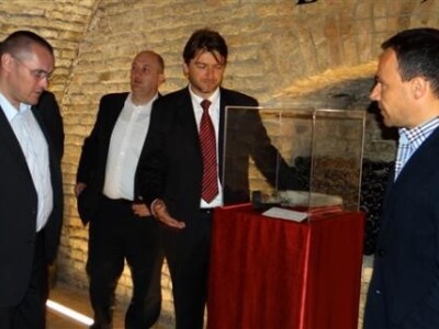 Vina belje - predstavljanje graševine berbe 2013.