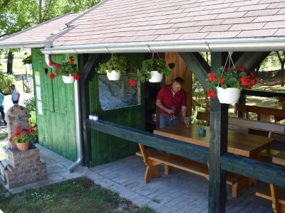 Vinarija Kolar i radionica keramike Asztalos