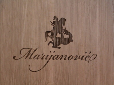 Vinarija Marijanović, Služanj