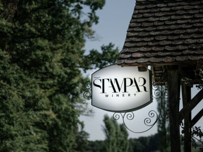 Vinarija Štampar iz Svetog Urbana uspješno je spojila stogodišnju tradiciju, iznimnu kvalitetu i inovativnost u proizvodnji vina