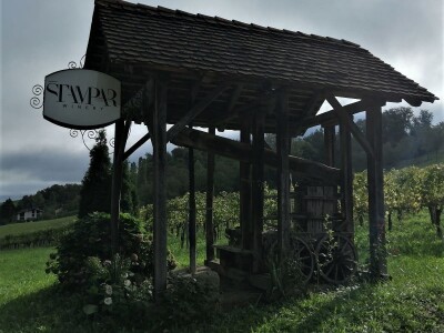 Vinarija Štampar iz Svetog Urbana uspješno je spojila stogodišnju tradiciju, iznimnu kvalitetu i inovativnost u proizvodnji vina