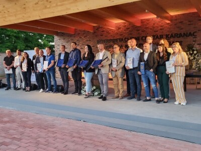 Vinatlon 2025. "Šampion Dunava" graševina Vinarije Svijetli dvori