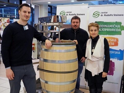 VinEko - prva izložba ekoloških i biodinamičkih vina i maslinova ulja VinEko - prva izložba ekoloških i biodinamičkih vina i maslinova ulja