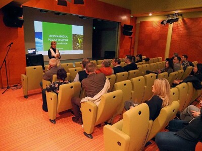 VinEko - prva izložba ekoloških i biodinamičkih vina i maslinova ulja VinEko - prva izložba ekoloških i biodinamičkih vina i maslinova ulja