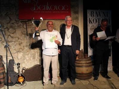 VINFEST 2019 - Proglašenje najboljih vinara sjeverne i Srednje Dalmacije  - Vinfest Benkovac 2019