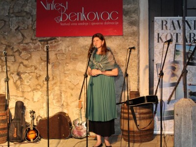 VINFEST 2019 - Proglašenje najboljih vinara sjeverne i Srednje Dalmacije  - Vinfest Benkovac 2019 VINFEST 2019 - Proglašenje najboljih vinara sjeverne i Srednje Dalmacije  - Vinfest Benkovac 2019