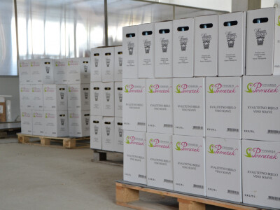 Vinogradi bogato rodili, na jesen proizvodnja žepačkog vina Vinogradi bogato rodili, na jesen proizvodnja žepačkog vina