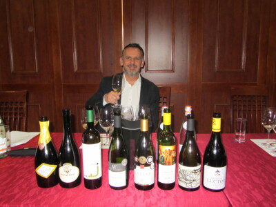 Vinoljupci prezadovoljni prvim Novosadskim salonom vina Vinoljupci prezadovoljni prvim Novosadskim salonom vina