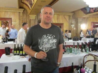 Vinoljupci prezadovoljni prvim Novosadskim salonom vina Vinoljupci prezadovoljni prvim Novosadskim salonom vina