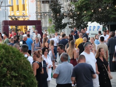 Vinski trg u Derventi