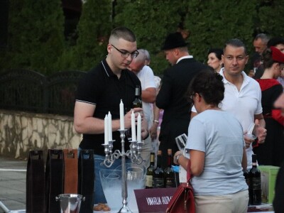 Vinski trg u Derventi