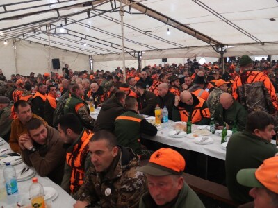 Više od 2.000 lovaca na osmoj Šakalijadi u Derventi