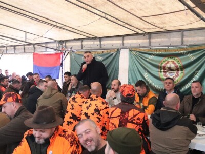 Više od 2.000 lovaca na osmoj Šakalijadi u Derventi