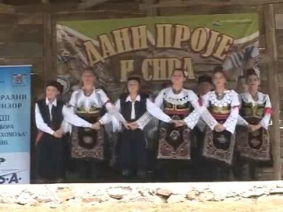 Kulturno-umetnički program- Dani proje i sira Medveđica 2015