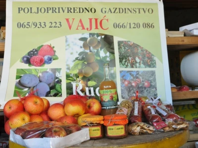 VOĆNJAK PORODICE VAJIĆ