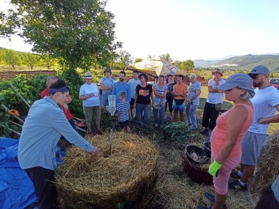 Vrućim kompostiranjem brzo do kvalitetnog supstrata i zimi Vrućim kompostiranjem brzo do kvalitetnog supstrata i zimi