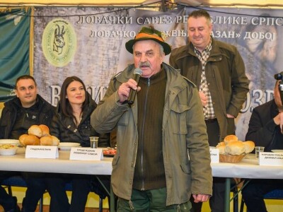 "Vučji dani na Ozrenu"