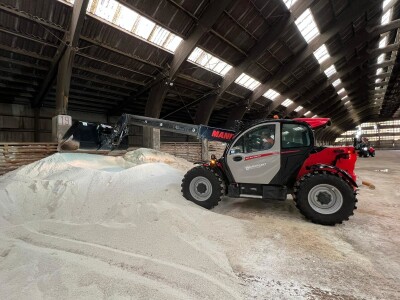 Euromarkt - viličari i utovarivači u Petrokemiji