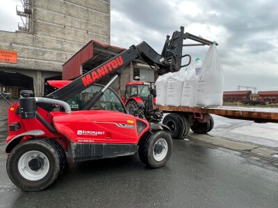 Euromarkt - viličari i utovarivači u Petrokemiji