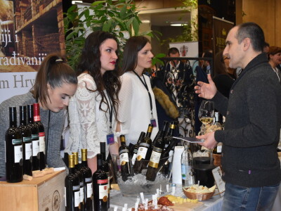 WineOS 2019 - Osijek Wine Fest - 1. dan
