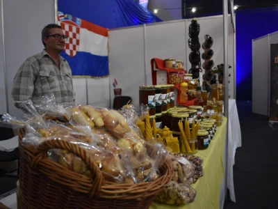 WineOS 2022 - Osijek Wine Fest - 1. dan