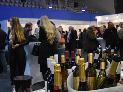 WineOS 2023.