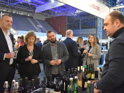 WineOS 2023.