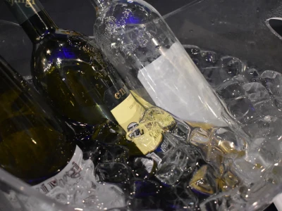 WineOS 2023.