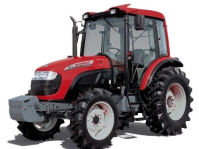 Traktor McCormick X10