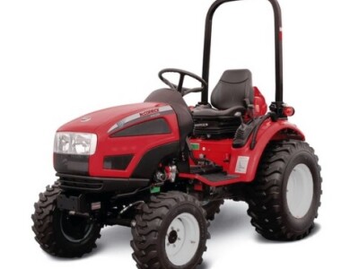 Traktor McCormick X10