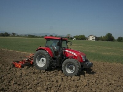 Traktor McCormick X6 LWB