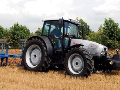 Traktor Hurlimann XB