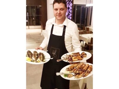 Za i protiv: Treba li naplaćivati maslinovo ulje u restoranima? Za i protiv: Treba li naplaćivati maslinovo ulje u restoranima?