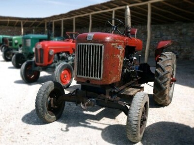 Zadrugar, prvi jugoslavenski traktor