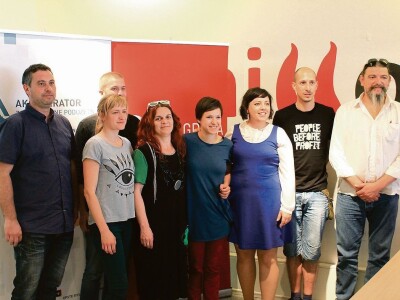 Zadružno pivo: Svi bi Plavušu i neposlušnu iz Brloga!